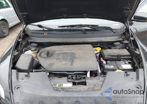 2016 Jeep Cherokee Latitude из США, поврежденный, VIN 1C4PJMCS5GW245979